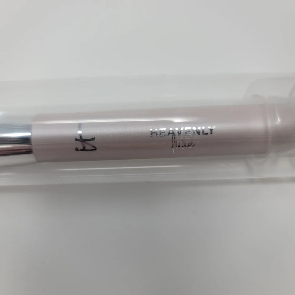 It Cosmetics‎ Heavenly Luxe Buffing Foundation Brush Makeup Tool Rose Gold
